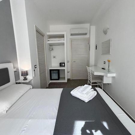 Residenza Magnolia Bed & Breakfast โตรเปอา ภายนอก รูปภาพ
