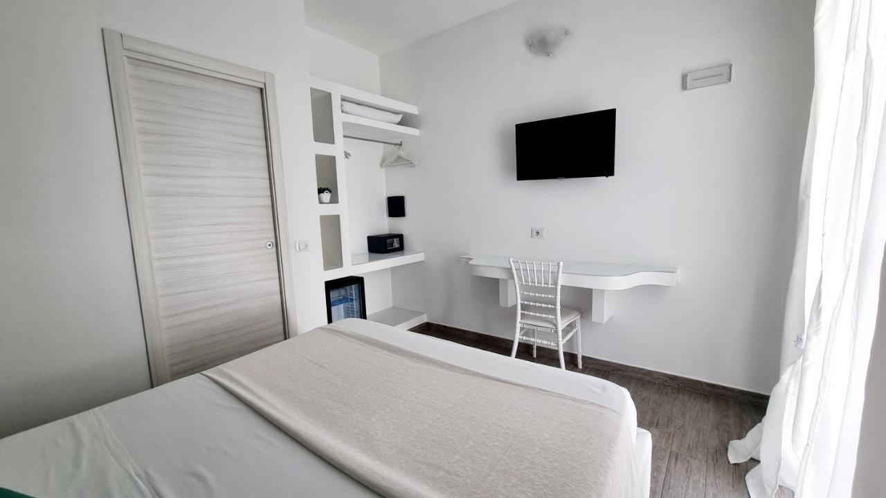 Residenza Magnolia Bed & Breakfast โตรเปอา ภายนอก รูปภาพ
