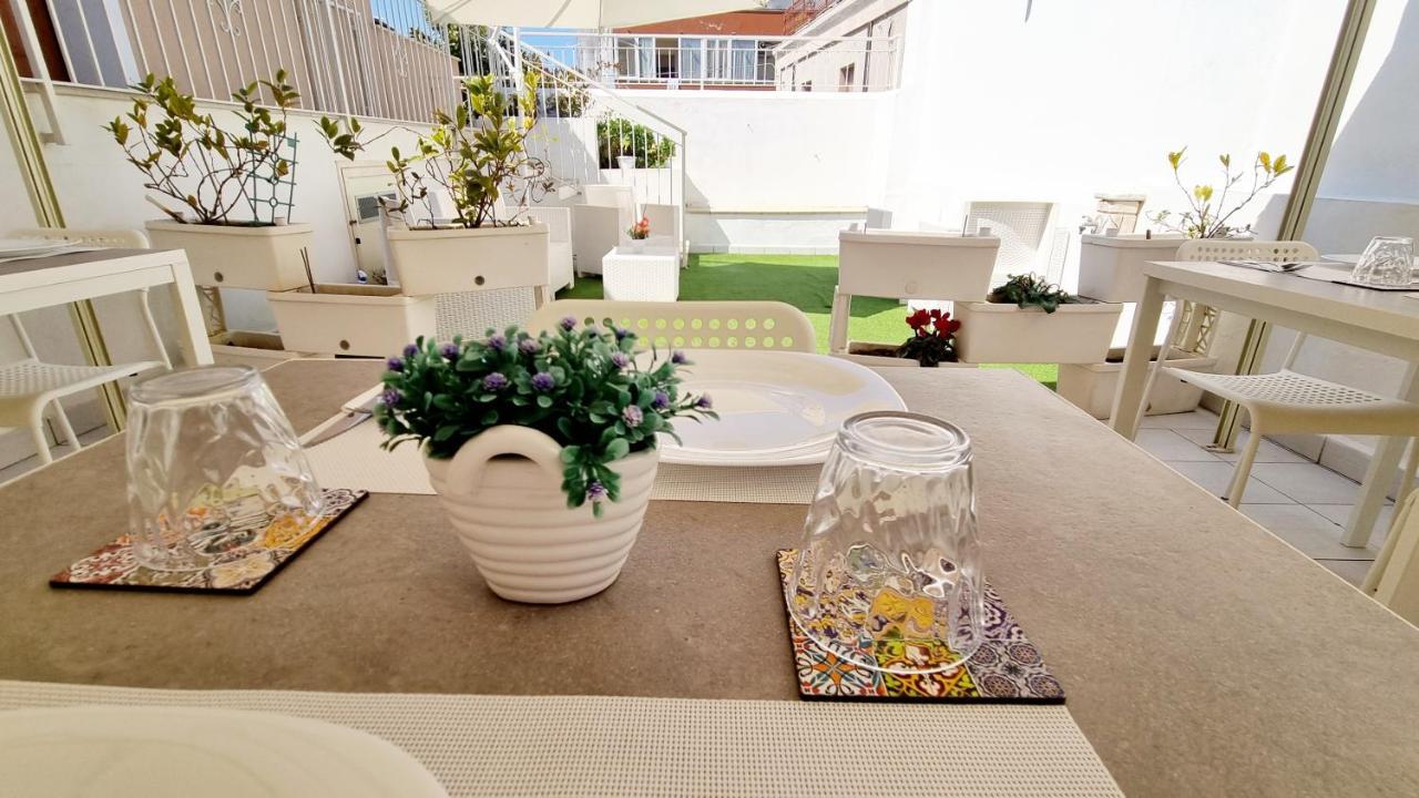 Residenza Magnolia Bed & Breakfast โตรเปอา ภายนอก รูปภาพ