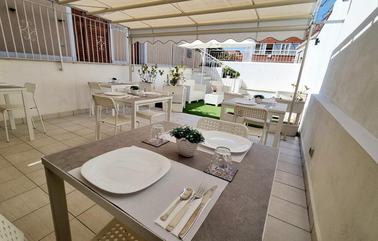 Residenza Magnolia Bed & Breakfast โตรเปอา ภายนอก รูปภาพ