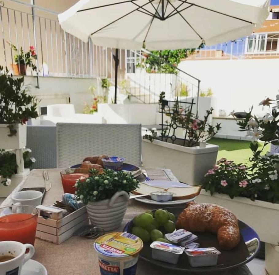 Residenza Magnolia Bed & Breakfast โตรเปอา ภายนอก รูปภาพ
