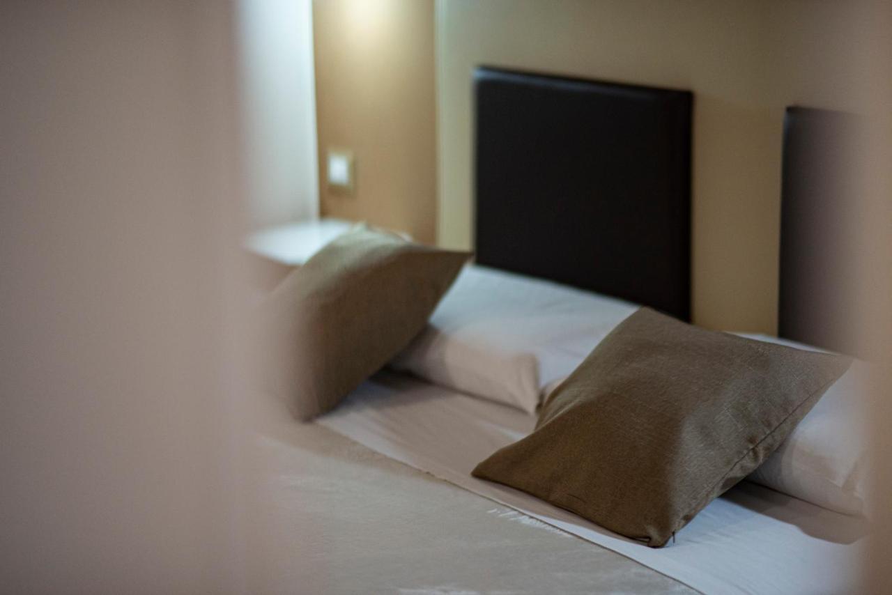 Residenza Magnolia Bed & Breakfast โตรเปอา ภายนอก รูปภาพ